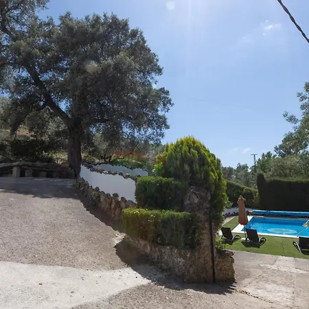 Cortijo El Chaparro Country house *
